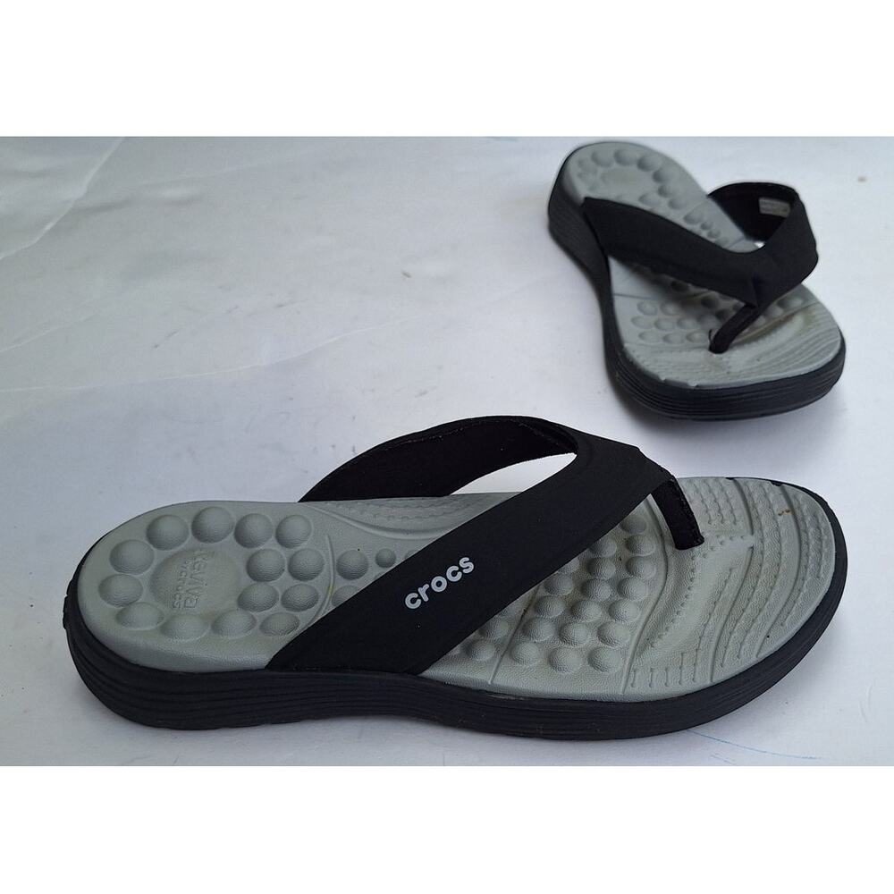 Crocs Reviva Women's Flip-Flops Sandal Black Gray Comfort Cushioned Bubbles Sz 6